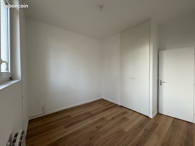 Appartement à louer, 47m², Le Houlme