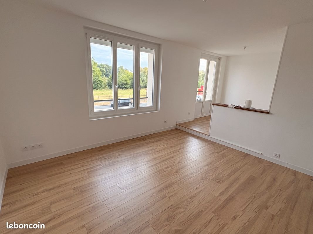 Appartement à louer, 80m², Sannerville