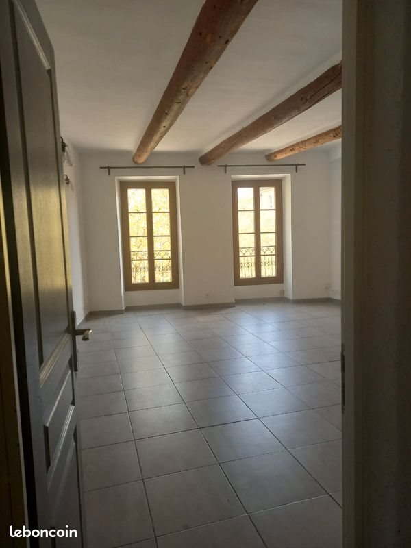 Appartement à louer, 64m², Carpentras