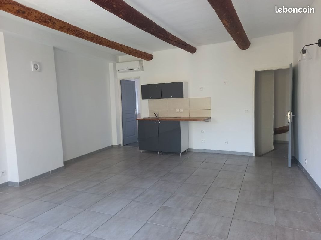 Appartement à louer, 64m², Carpentras