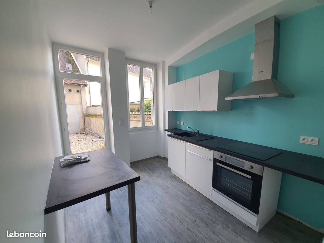 Appartement à louer, 45m², Sully-sur-Loire