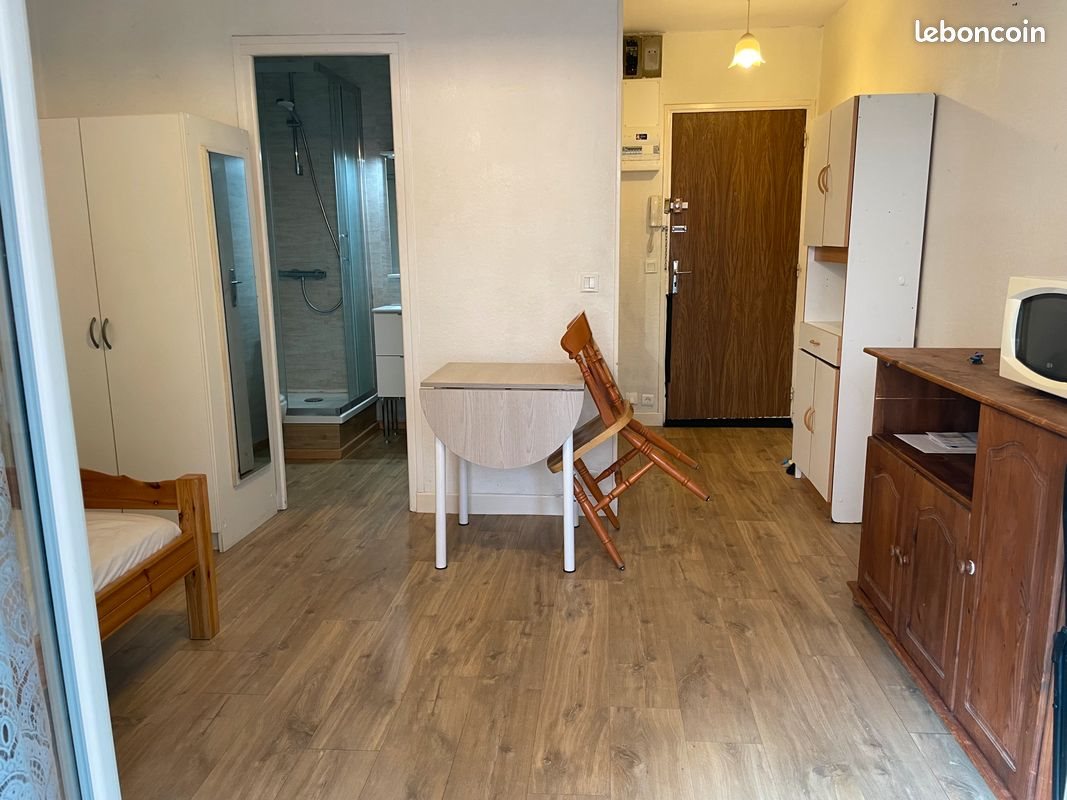 Appartement à louer, 19m², Aurillac