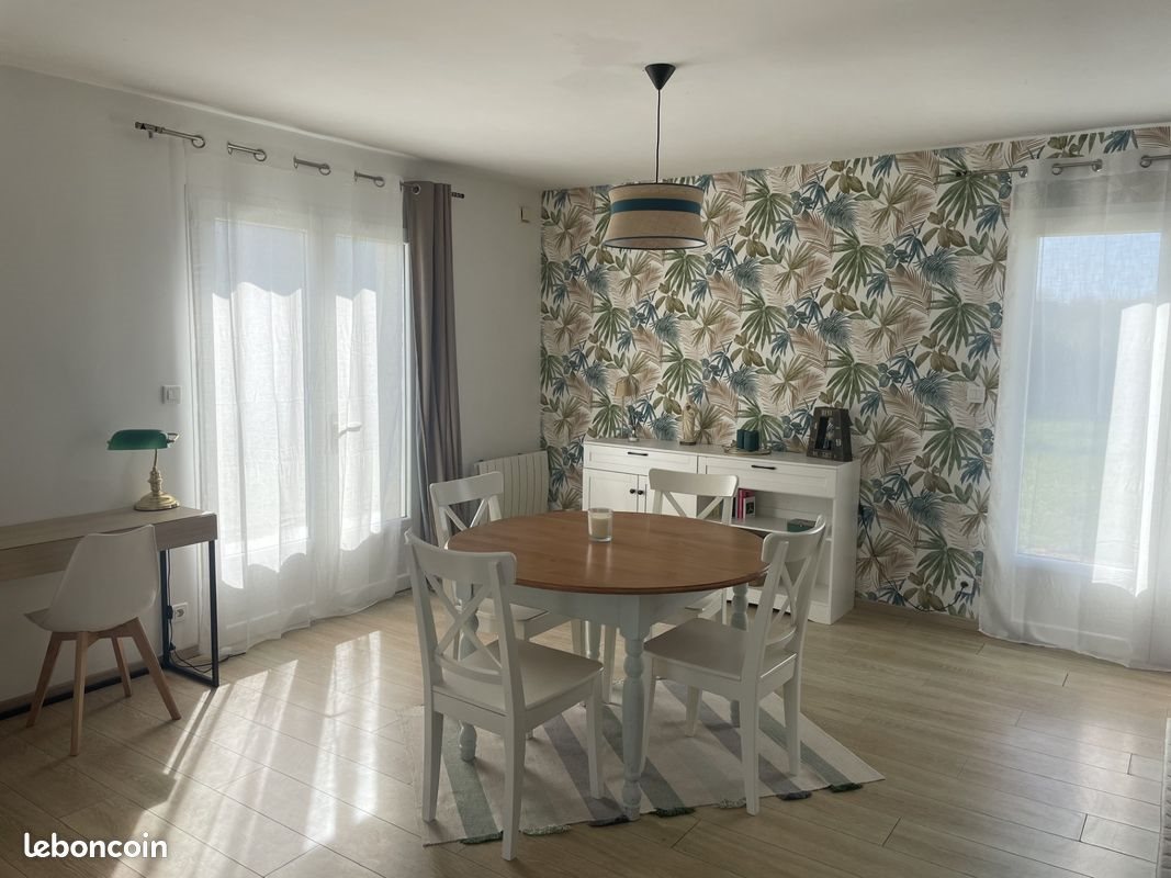Maison à vendre, 90m², Ambon