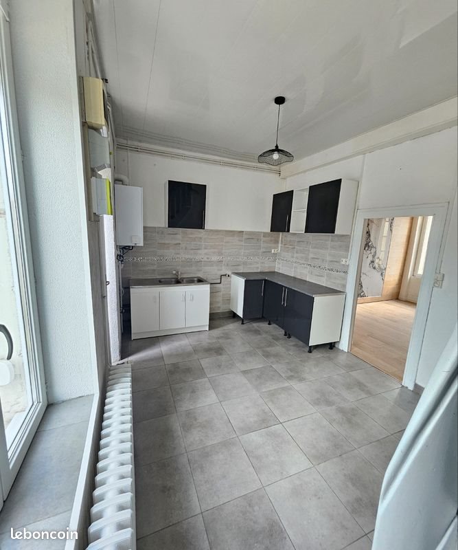 Appartement à louer, 60m², Commentry