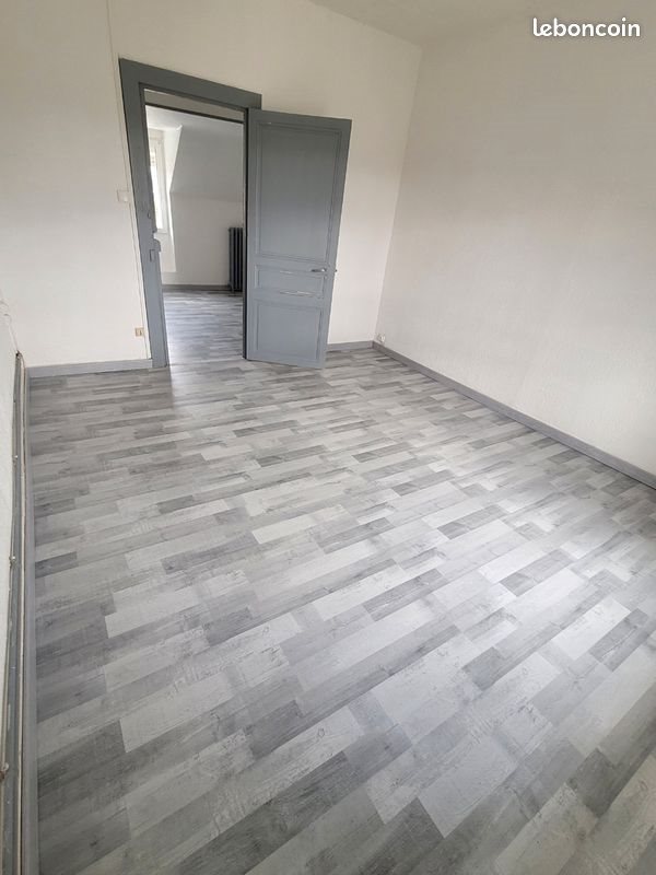 Appartement à louer, 60m², Commentry