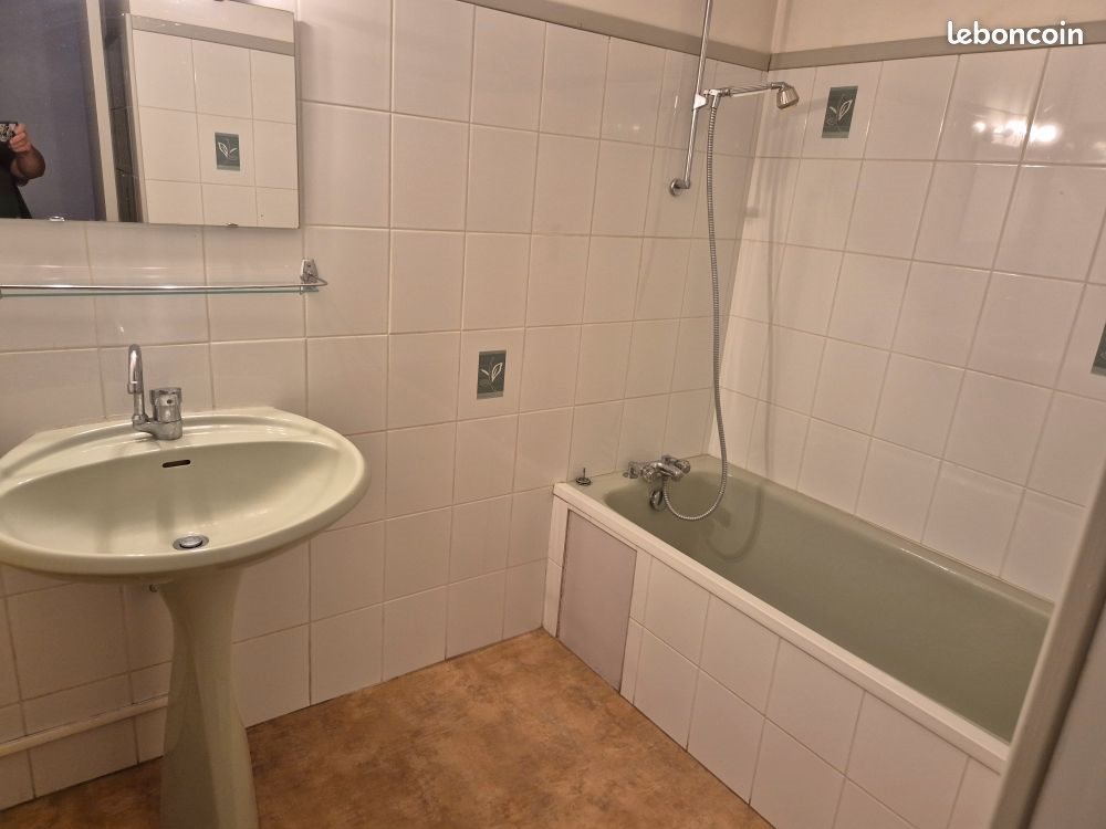 Appartement à louer, 92m², Saint-Just-la-Pendue