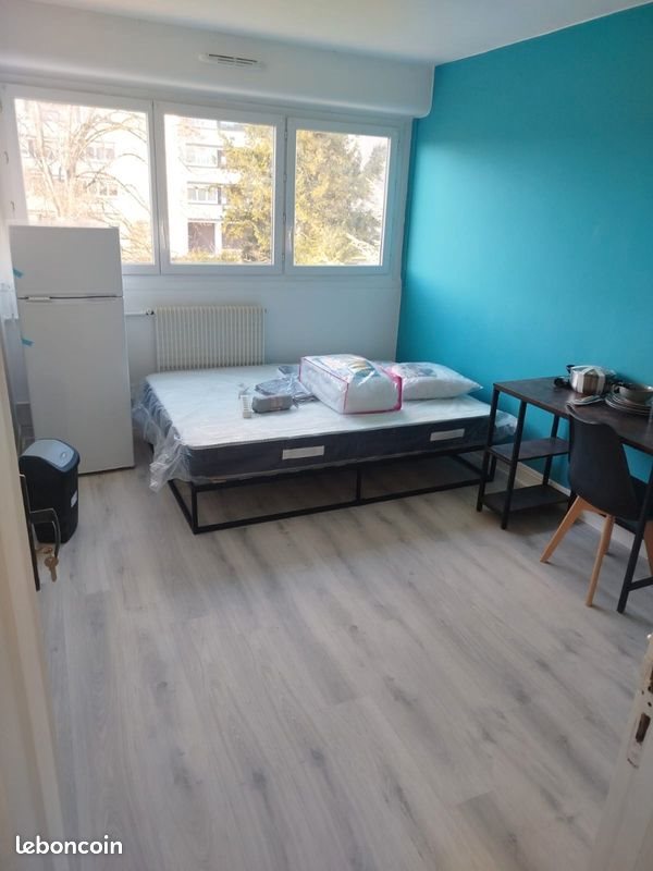 Appartement à louer, 12m², Pontoise