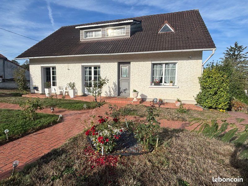 Maison à vendre, 110m², La Chapelle-Saint-Laurent