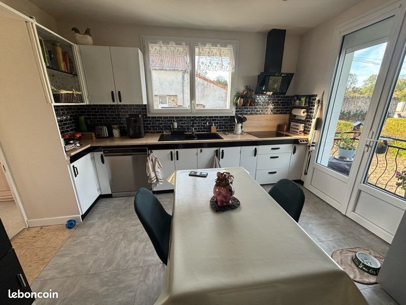 Maison à vendre, 110m², La Chapelle-Saint-Laurent