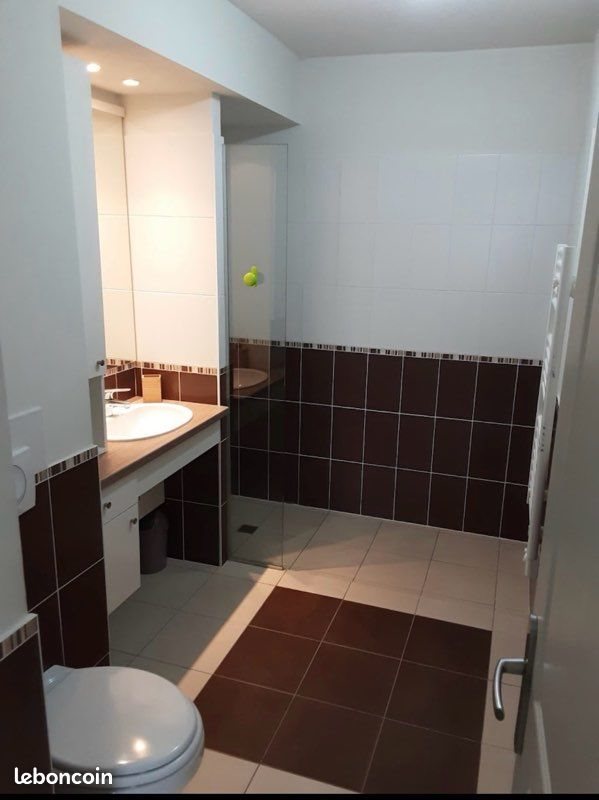 Appartement à louer, 45m², Lormont