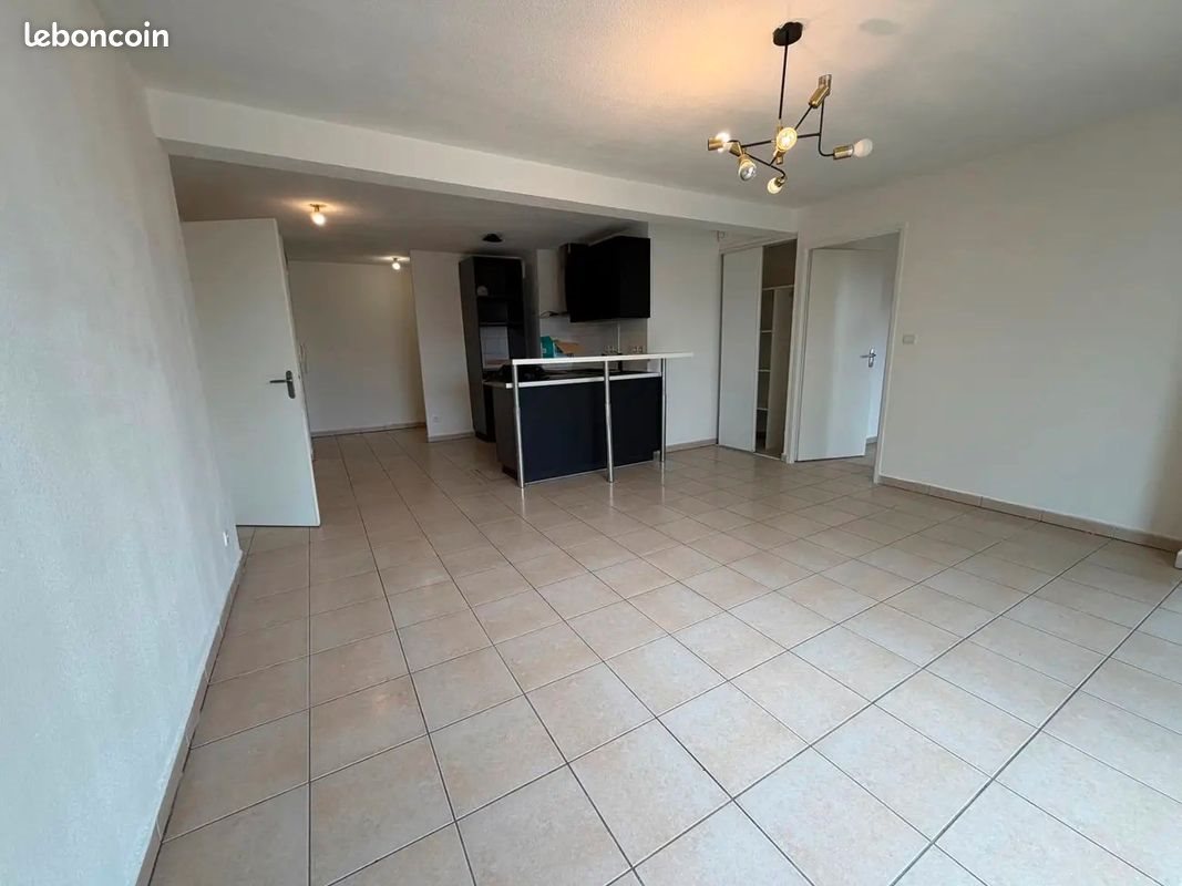 Appartement à louer, 67m², Bordeaux