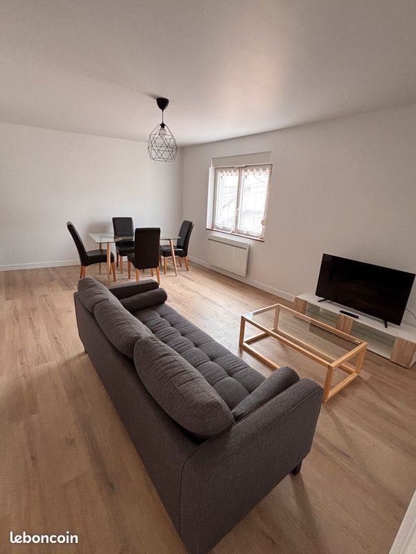 Appartement à louer, 51m², Ay