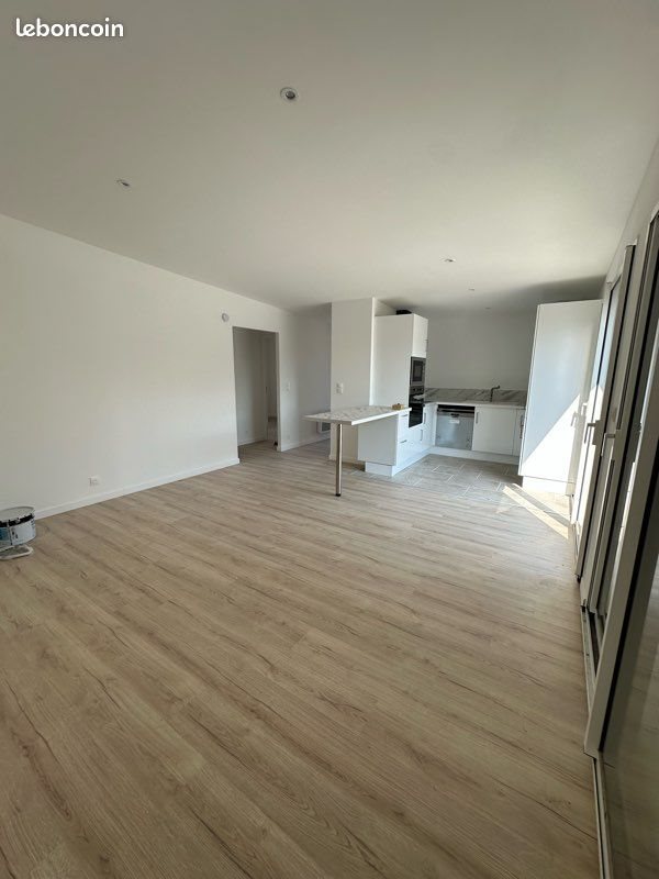 Maison à louer, 80m², Plouasne