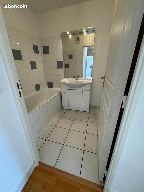 Appartement à louer, 47m², Libourne