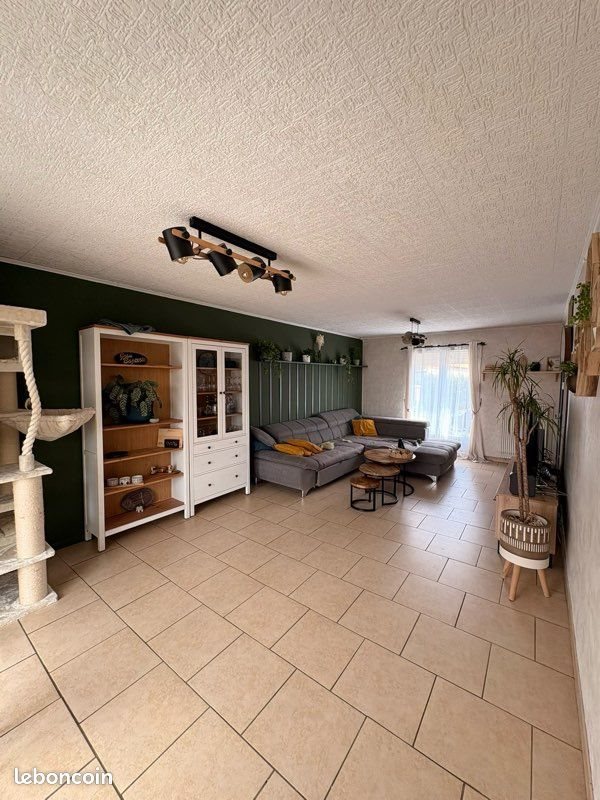 Maison à louer, 120m², Drocourt