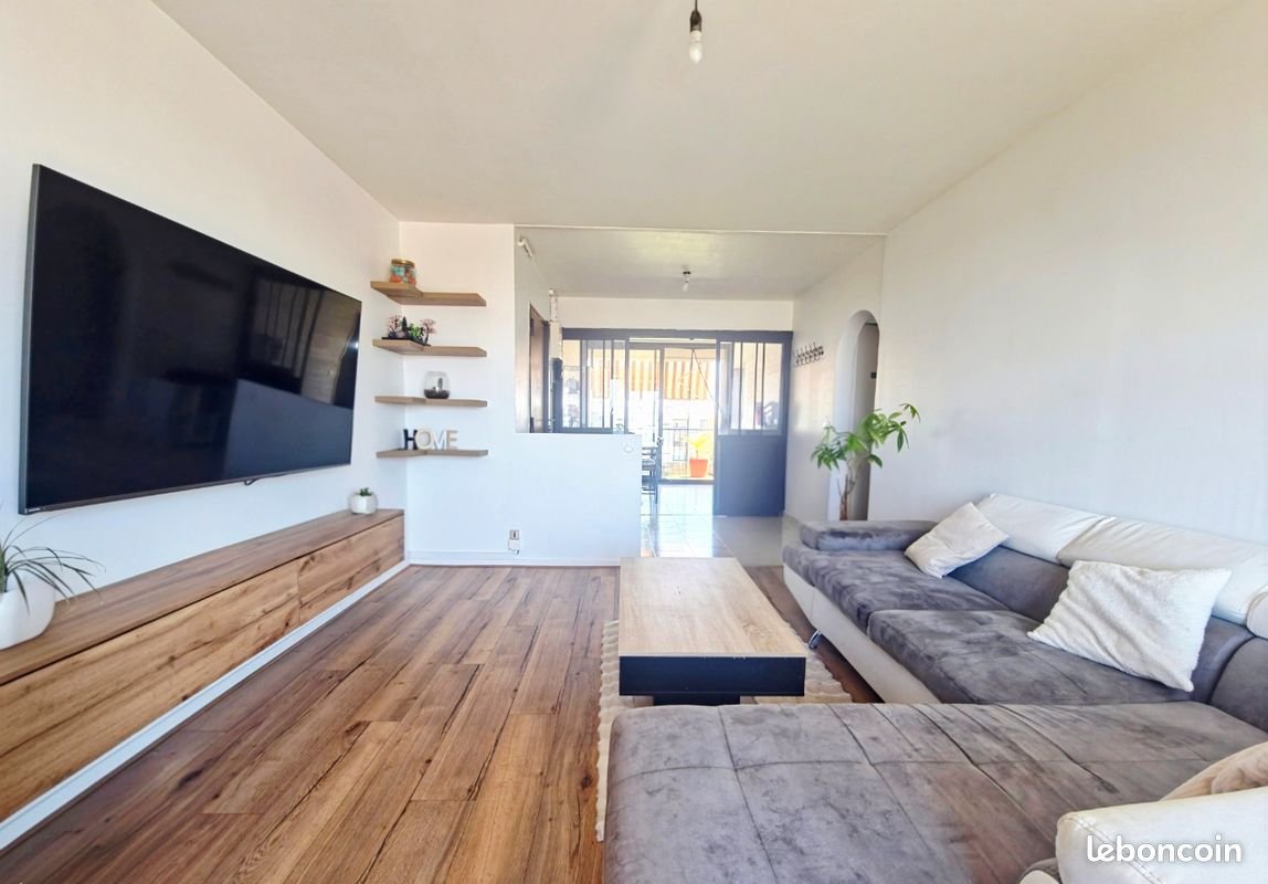 Appartement à vendre, 80m², Saint-Priest
