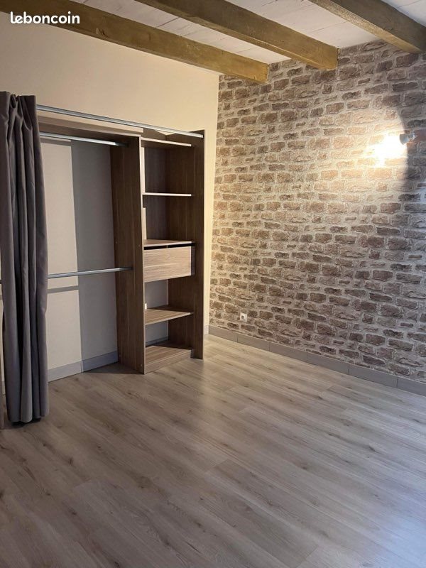 Appartement à louer, 90m², Montbron