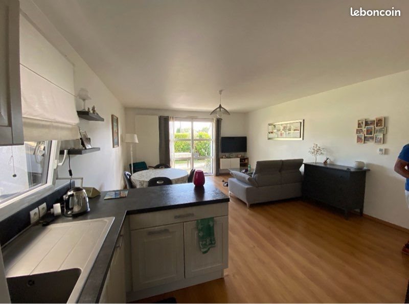 Appartement à louer, 68m², Meucon