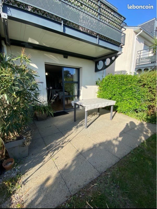 Appartement à louer, 68m², Meucon