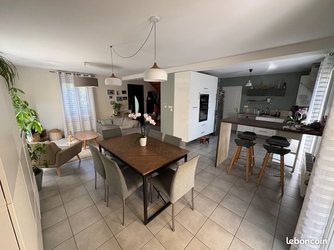 Maison à vendre, 90m², Pusignan