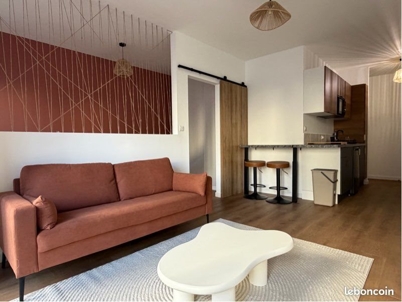 Appartement à louer, 33m², Nîmes