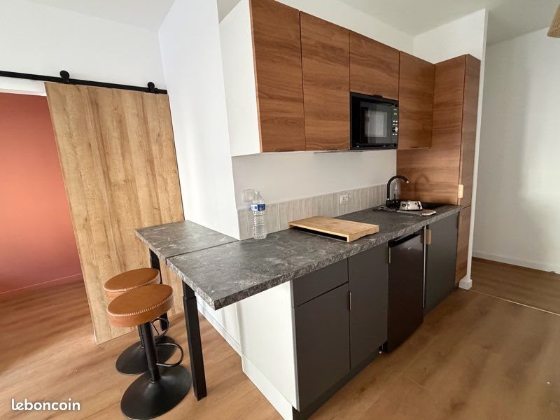 Appartement à louer, 33m², Nîmes