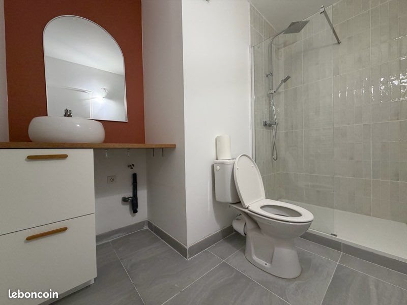 Appartement à louer, 33m², Nîmes