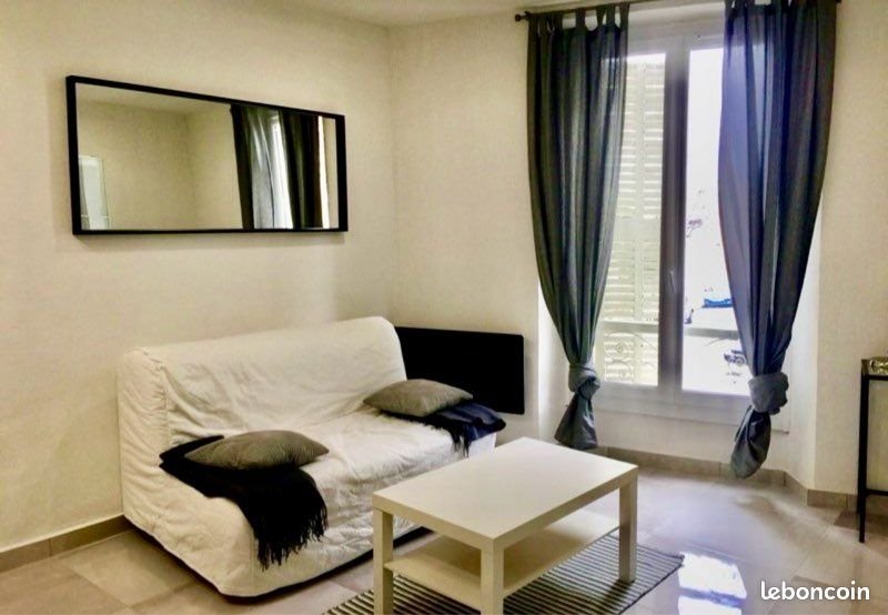 Appartement à louer, 17m², Toulon