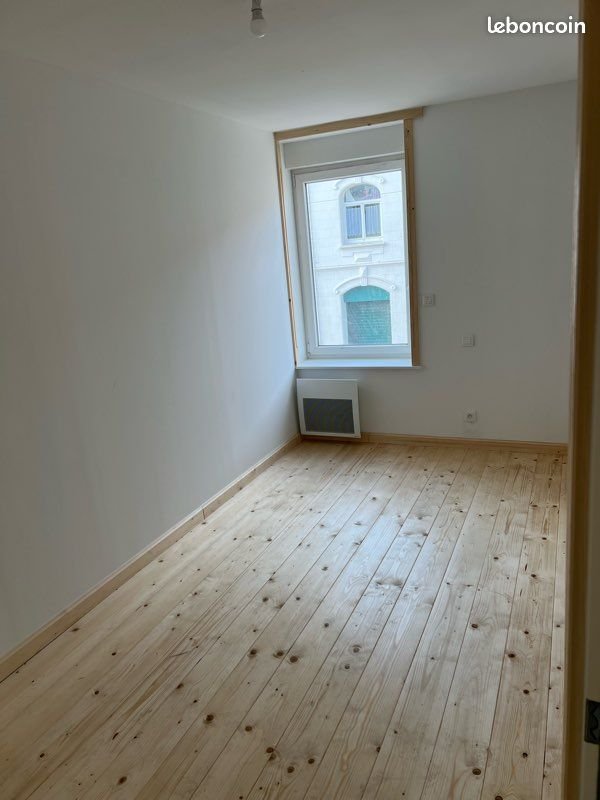 Maison à louer, 90m², Mortagne-du-Nord