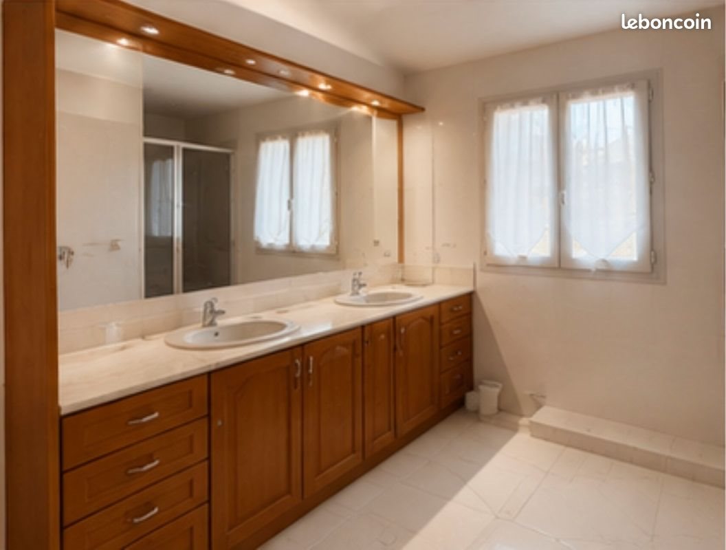 Appartement à louer, 63m², Ventiseri