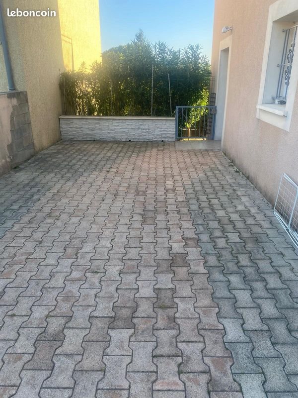 Appartement à louer, 28m², Les Tourrettes