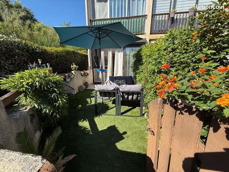 Appartement à louer, 25m², Sanary-sur-Mer