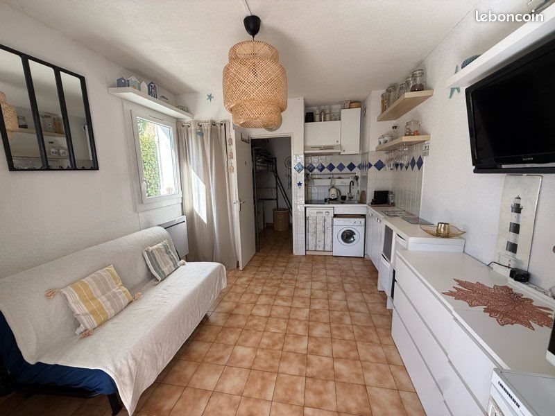 Appartement à louer, 25m², Sanary-sur-Mer