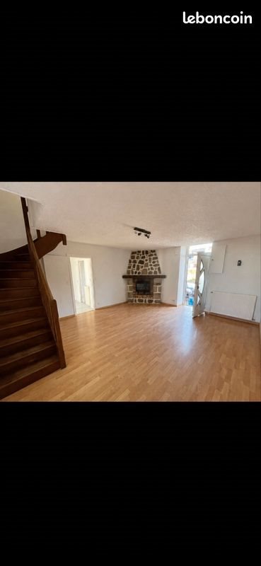 Maison à louer, 90m², Ernée