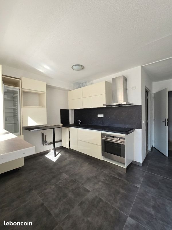 Appartement à louer, 76m², Billom