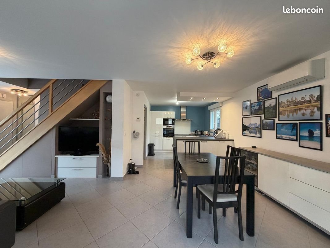 Maison à vendre, 106m², Sassenage