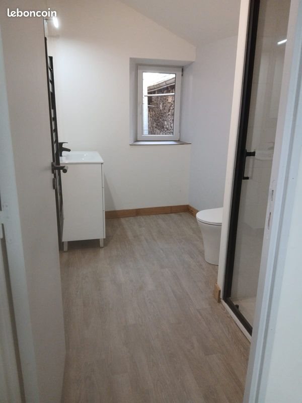 Appartement à louer, 80m², Confolens