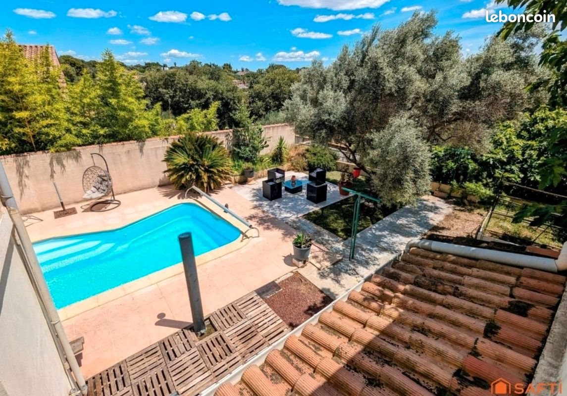 Maison à louer, 210m², Uchaud