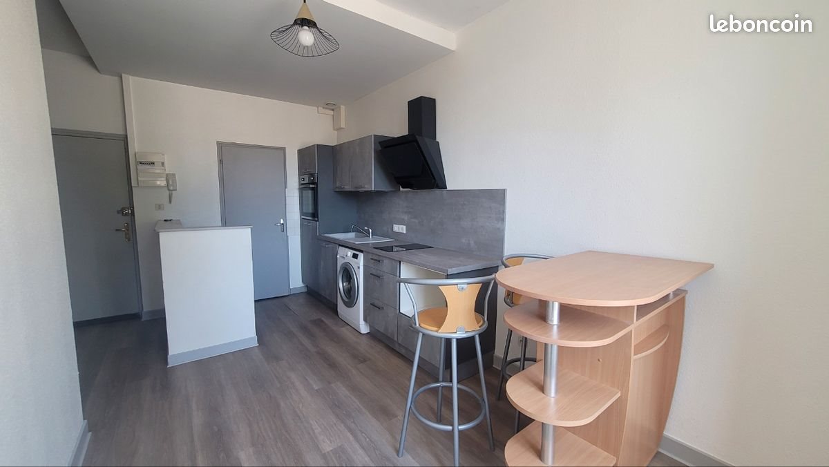 Appartement à louer, 32m², Lons-le-Saunier