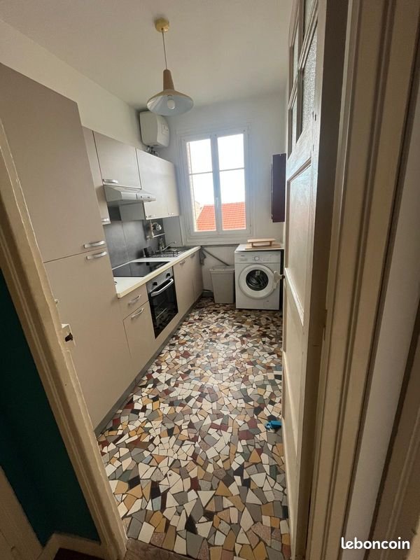 Appartement à louer, 34m², Clichy