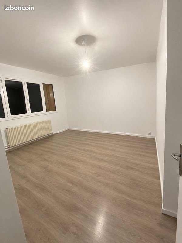 Appartement à louer, 45m², Goussainville