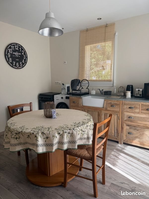 Appartement à louer, 27m², Vedène