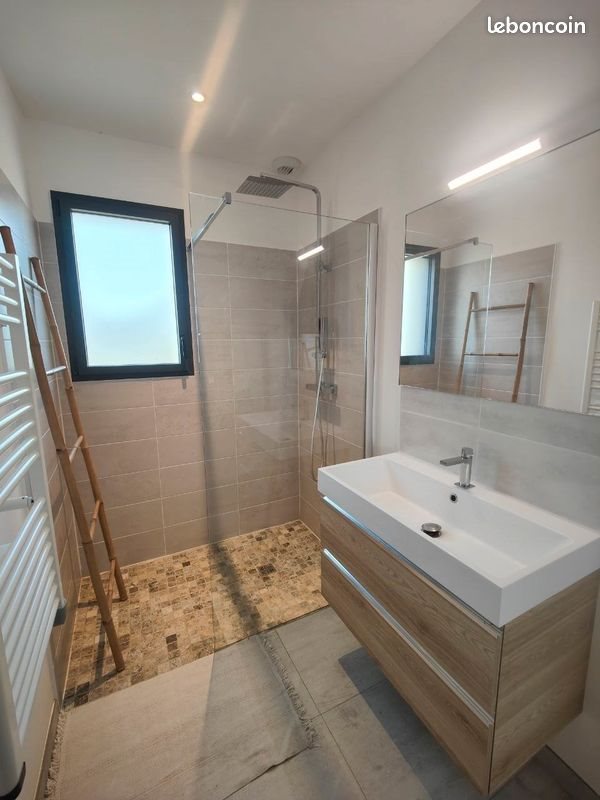 Maison à vendre, 115m², Mazan