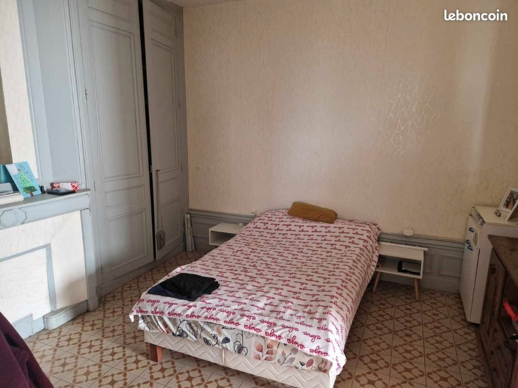Appartement à louer, 91m², Poncin