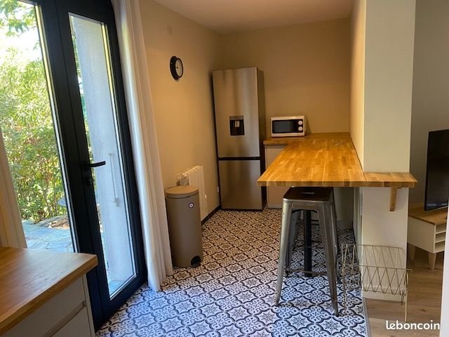 Appartement à louer, 65m², Bastia