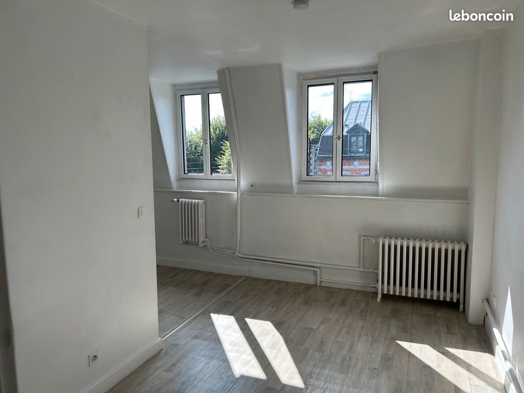 Appartement à louer, 23m², Valenciennes