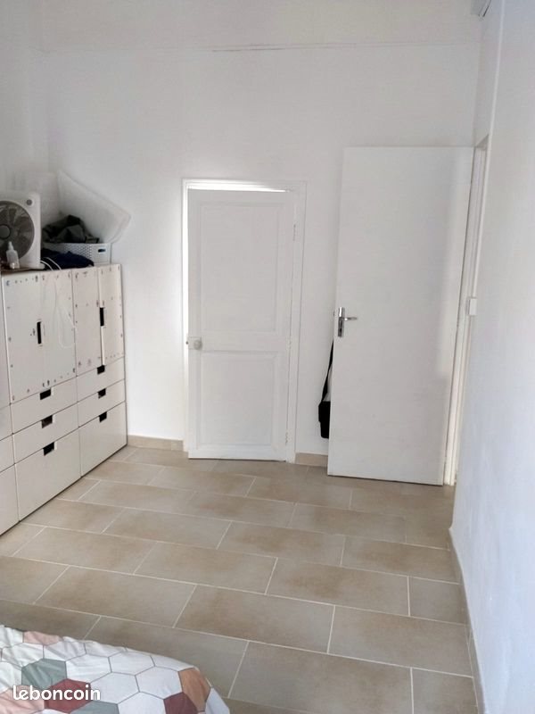 Appartement à louer, 45m², Nîmes
