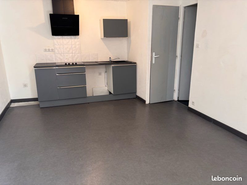 Appartement à louer, 37m², Coutras