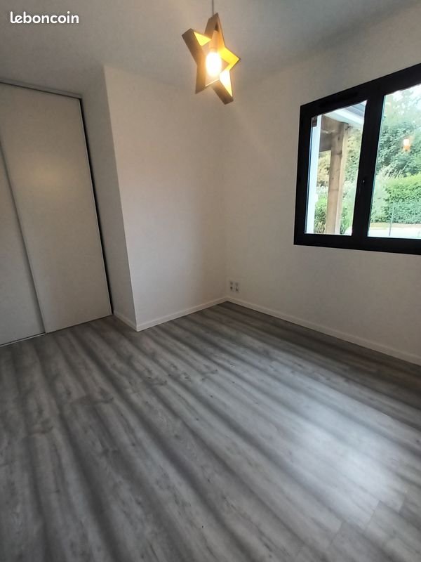Maison à louer, 122m², Benquet