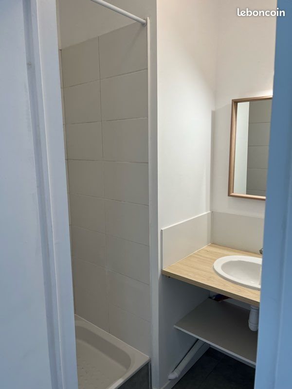 Appartement à louer, 25m², Roquevaire